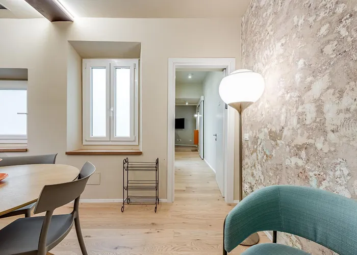 Bmi Florence Rooms